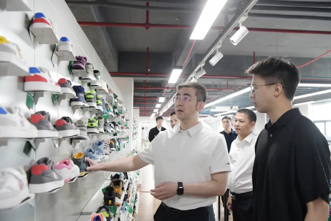 【大拼经济 大抓发展】县政府主要领导带队开展“四下基层”现场办公活动